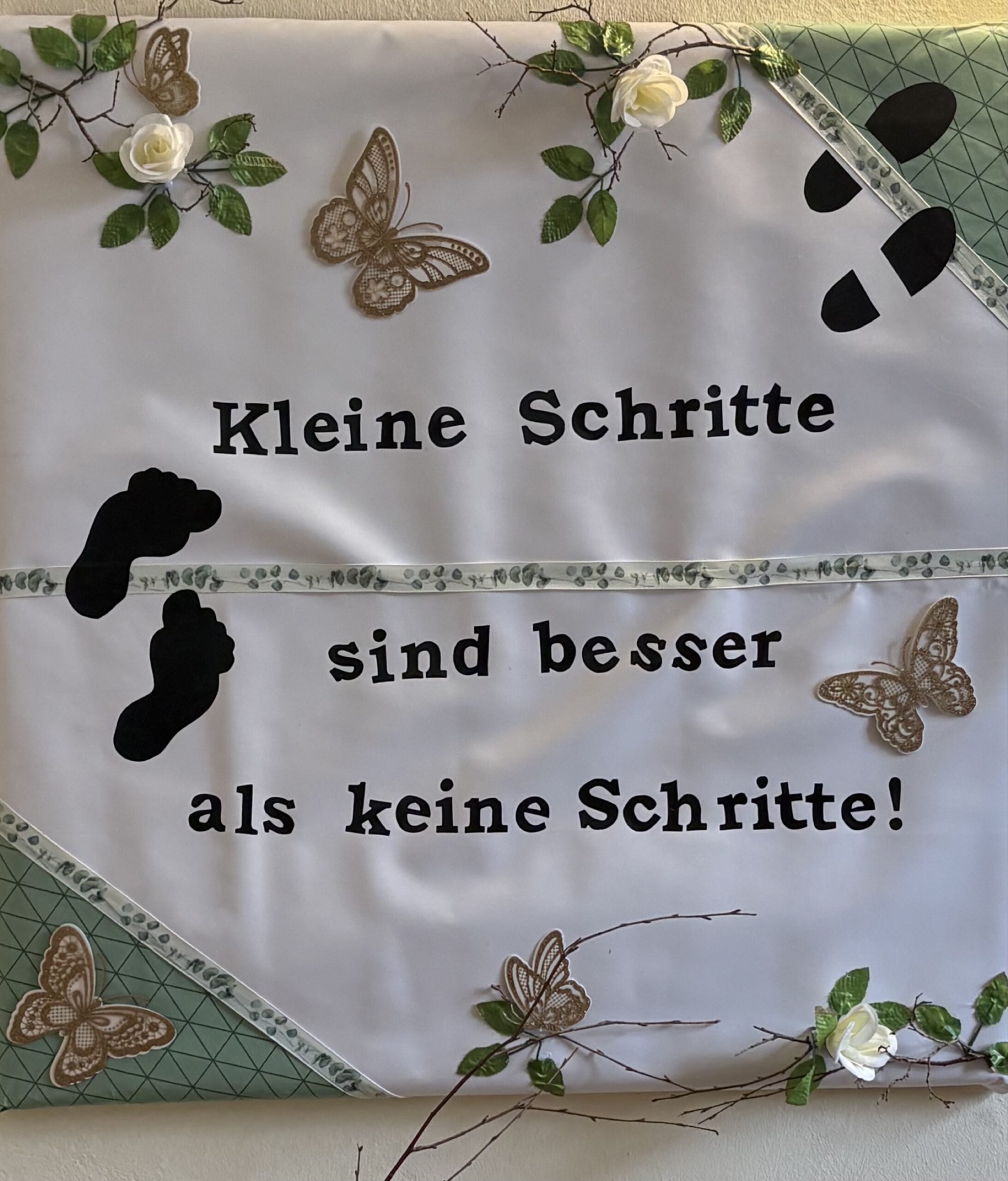 gestaltetes Bild zum Thema: Kleine Schritte