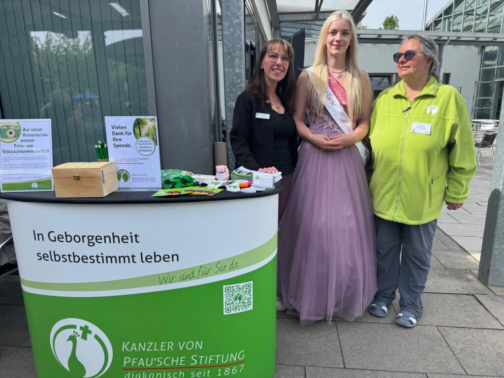 Tag der Begegnung im Rosarium - Hospizdienst Lutherstadt Eisleben