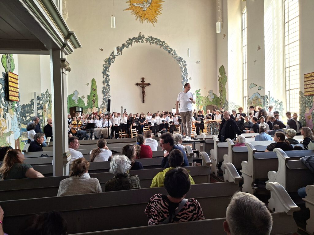 Probe der Chöre in der Schlosskirche.