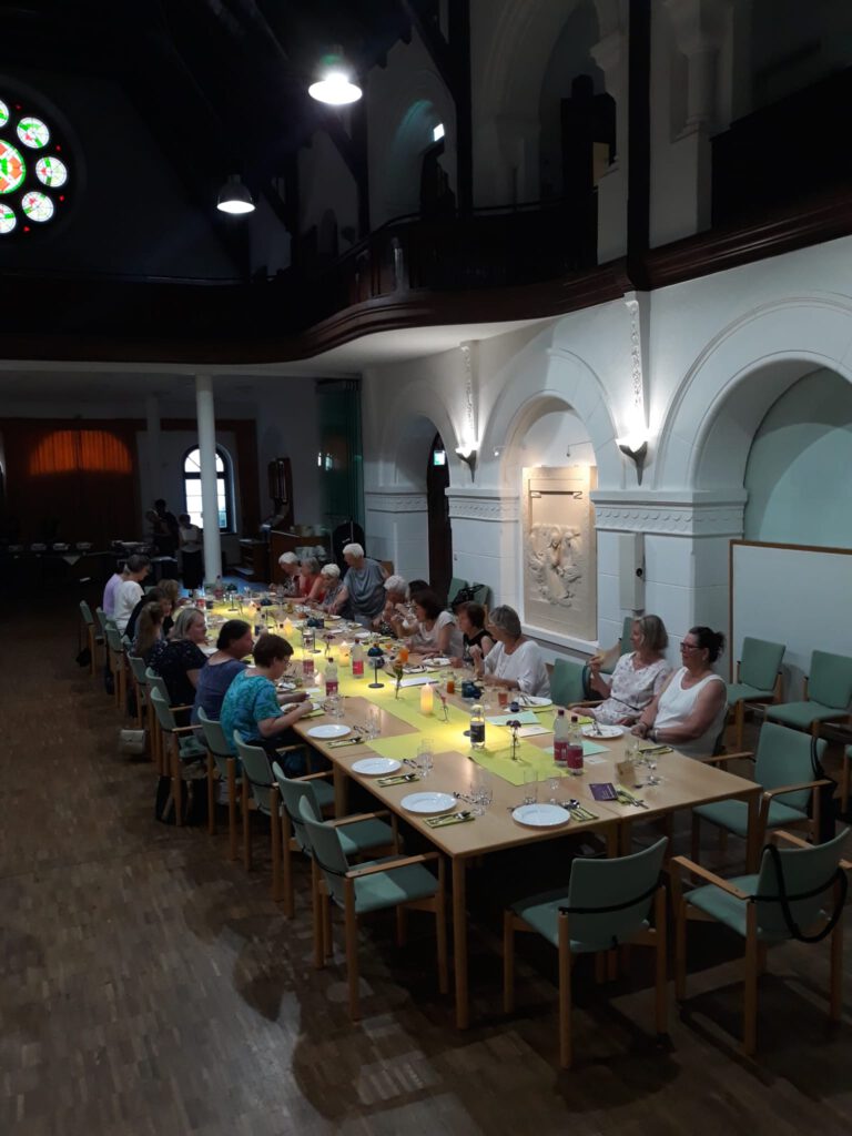 Frauenmahl im Gemeindehaus Bernburg