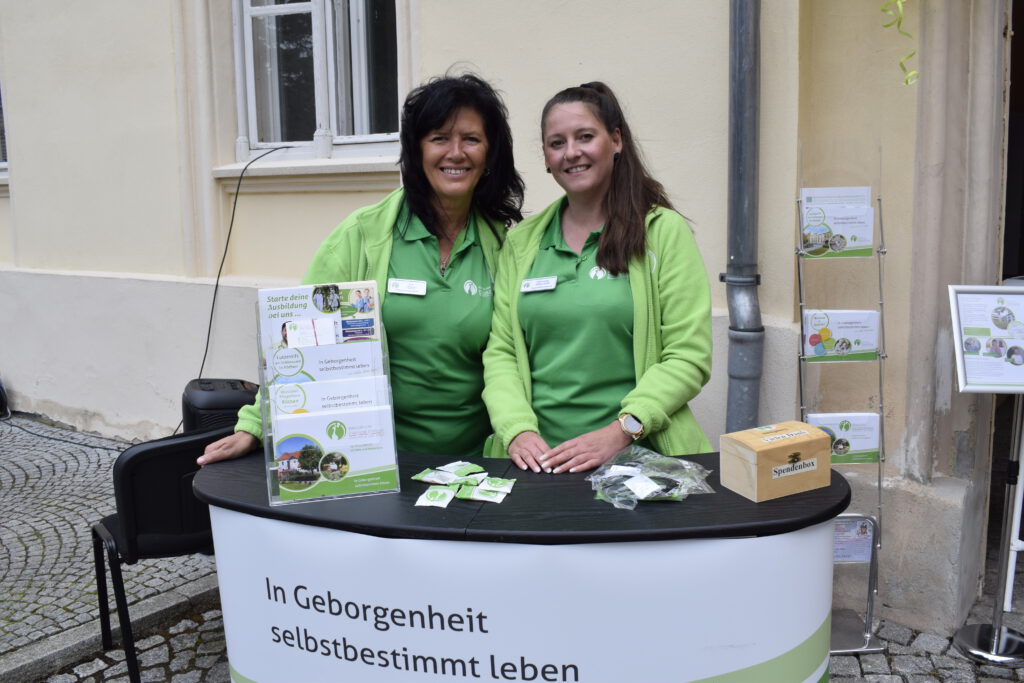 35 Jahre häuslicher Pflegedienst Köthen - Iris Eberl und Henriette Stepniak