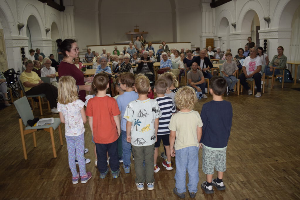 Kinder des Martinszentrums Bernburg