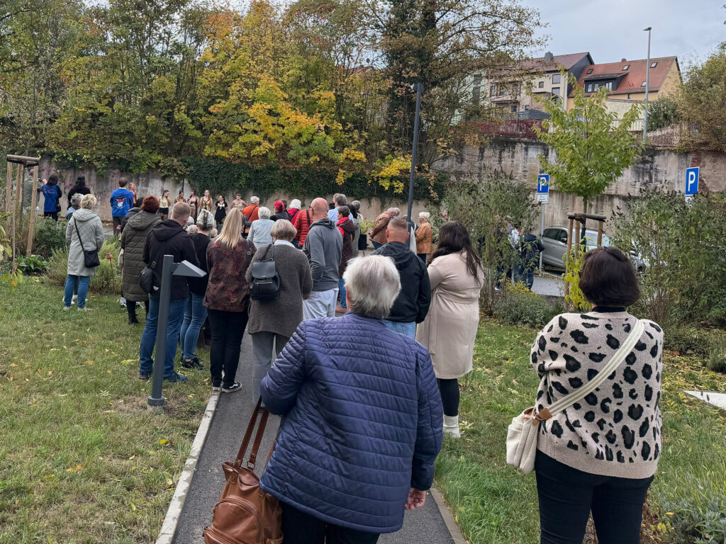 Autfritt der Tanzgruppe